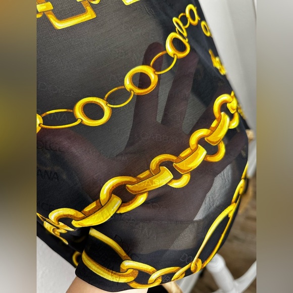 Authentic Dolce & Gabbana Silk Scarf - Picture 6 of 10